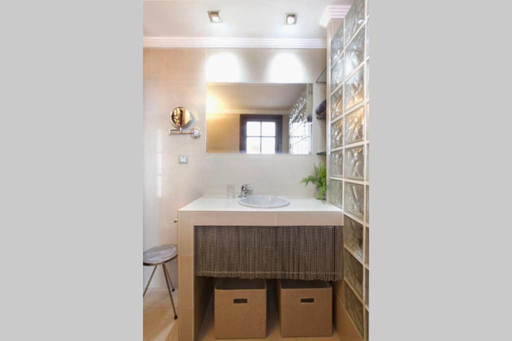 Pueblo Blanco Casa Del Loro Apartment Torremolinos Bagian luar foto